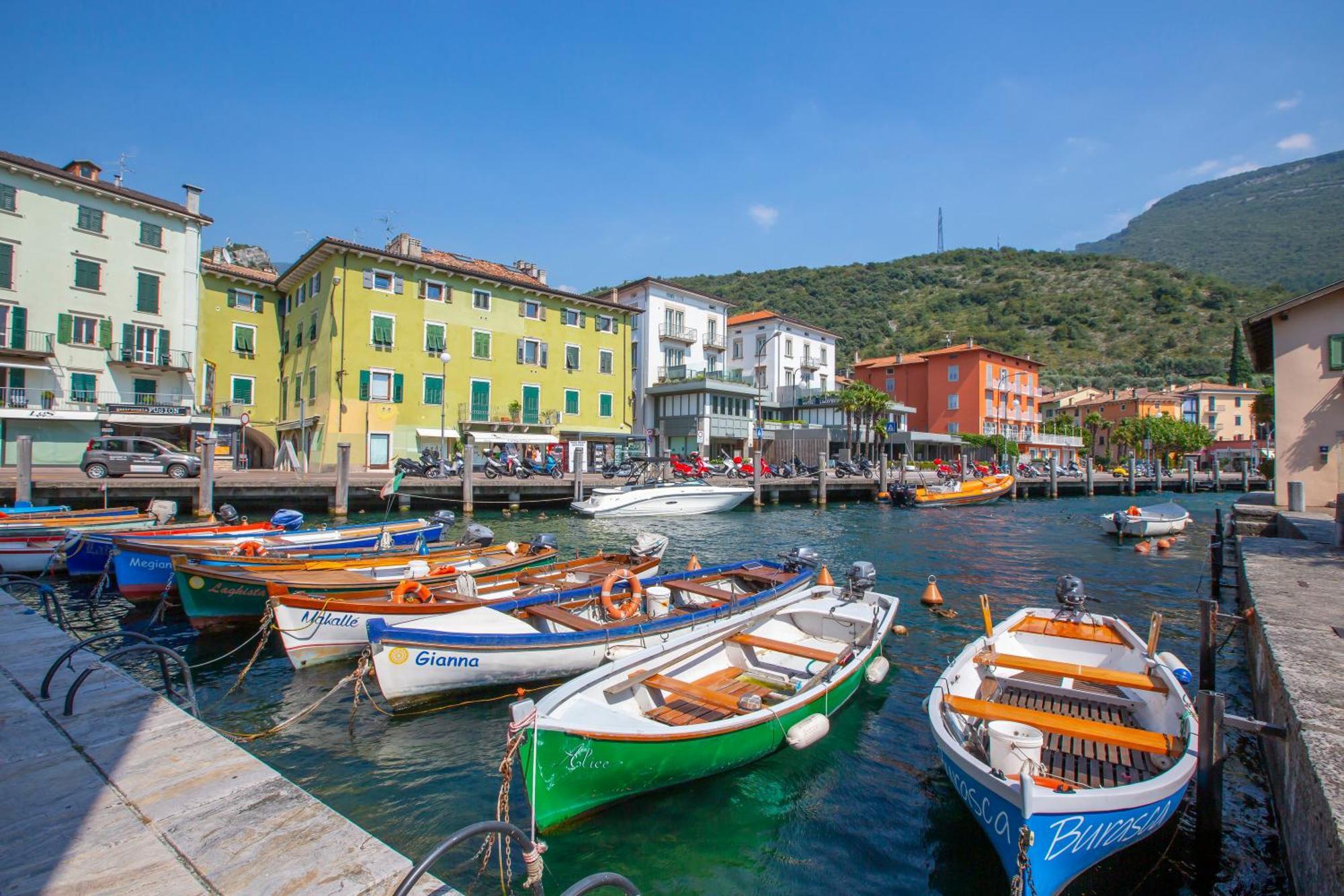 Lake View Dom-Us Apartment - Happy Rentals Ρίβα ντελ Γκάρντα Εξωτερικό φωτογραφία