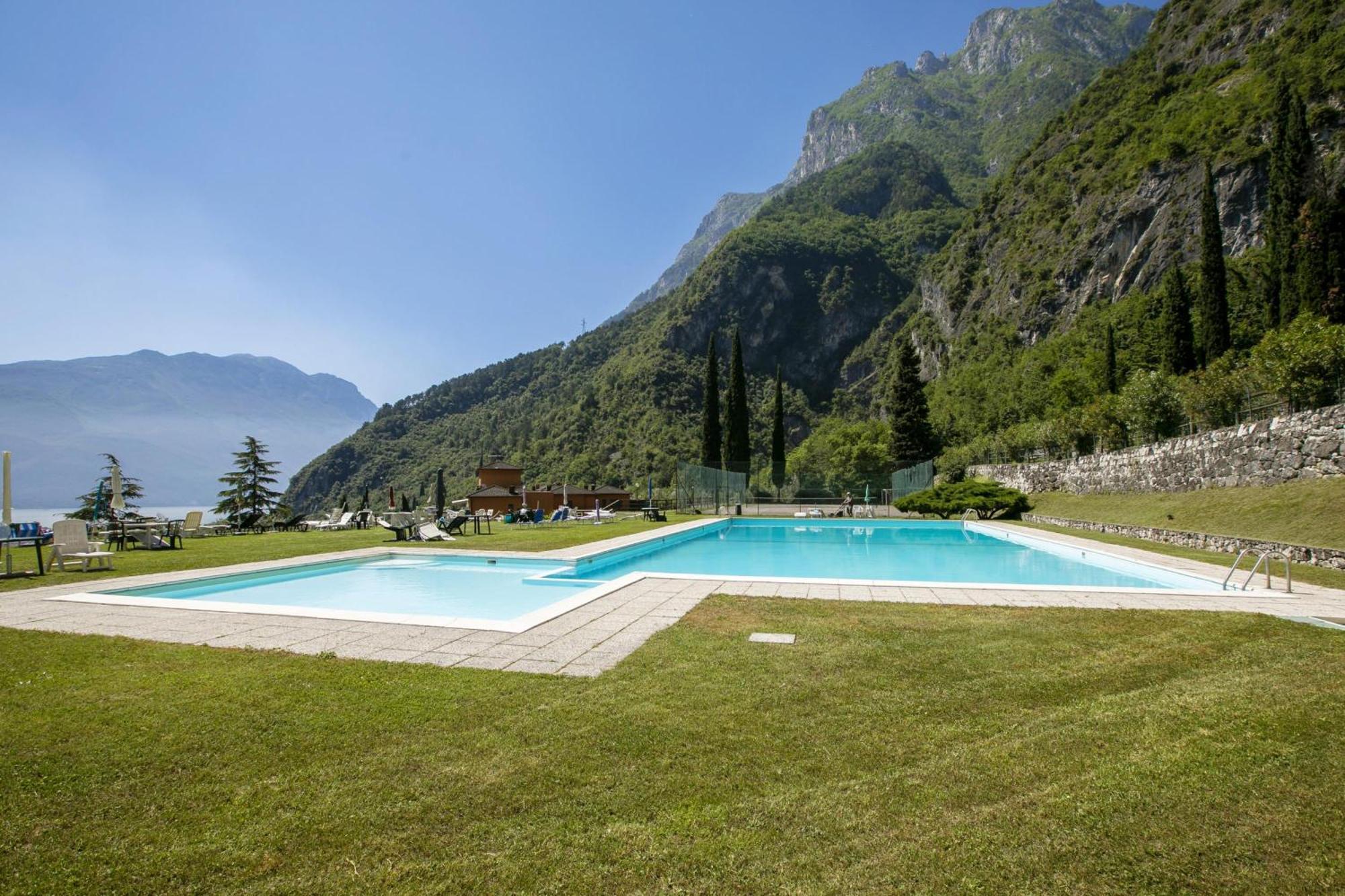 Lake View Dom-Us Apartment - Happy Rentals Ρίβα ντελ Γκάρντα Εξωτερικό φωτογραφία