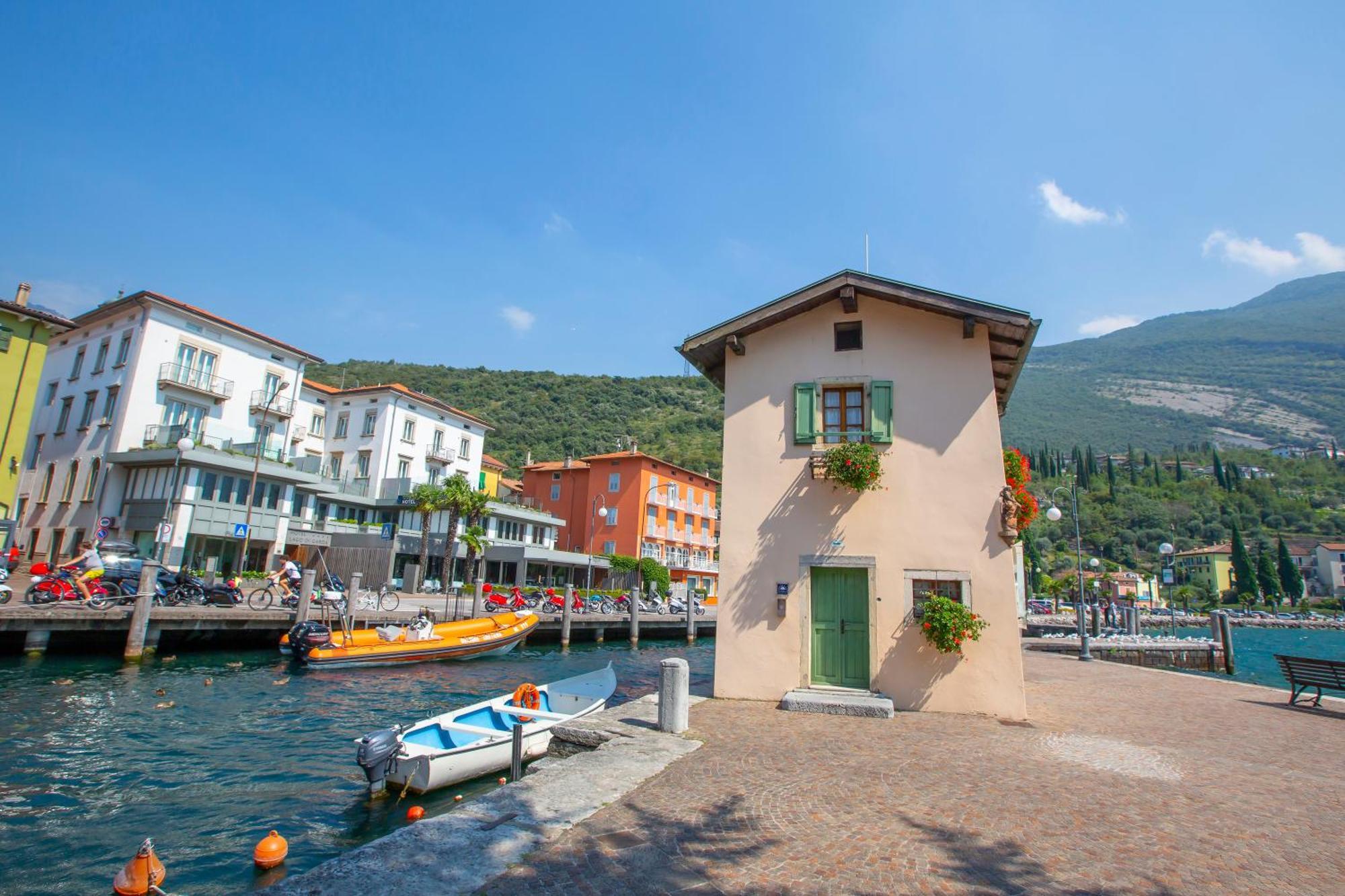 Lake View Dom-Us Apartment - Happy Rentals Ρίβα ντελ Γκάρντα Εξωτερικό φωτογραφία